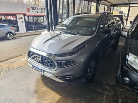 FIAT Toro 1.3 16V 4P FLEX 270 TURBO VOLCANO AUTOMTICO, Foto 3
