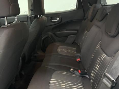 FIAT Toro 1.8 16V 4P ENDURANCE AUTOMTICO, Foto 15