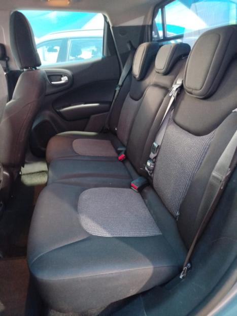 FIAT Toro 1.8 16V 4P ENDURANCE AUTOMTICO, Foto 10