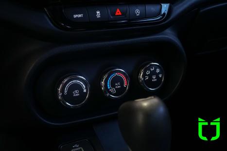 FIAT Toro 1.8 16V 4P ENDURANCE AUTOMTICO, Foto 14