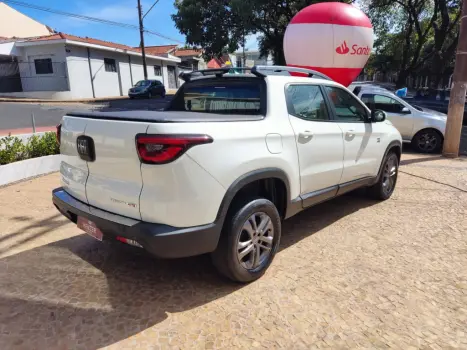 FIAT Toro 2.0 16V 4P 4WD FREEDOM TURBO DIESEL  AUTOMTICO, Foto 3