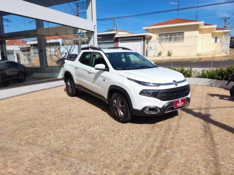 FIAT Toro 2.0 16V 4P 4WD FREEDOM TURBO DIESEL  AUTOMTICO, Foto 2