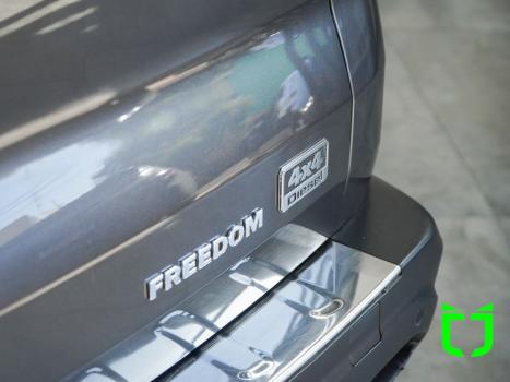 FIAT Toro 2.0 16V 4P 4WD FREEDOM TURBO DIESEL  AUTOMTICO, Foto 9