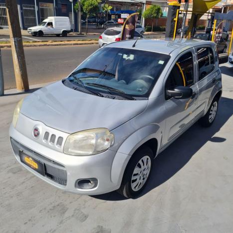 FIAT Uno 1.0 4P FLEX EVO VIVACE CELEBRATION, Foto 1