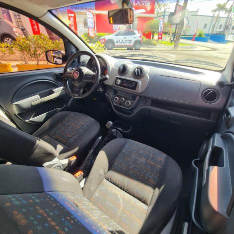 FIAT Uno 1.0 4P FLEX EVO VIVACE CELEBRATION, Foto 8
