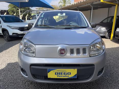 FIAT Uno 1.0 4P FLEX EVO VIVACE CELEBRATION, Foto 8