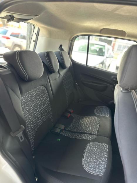 FIAT Uno 1.0 FLEX EVO ATTRACTIVE, Foto 10