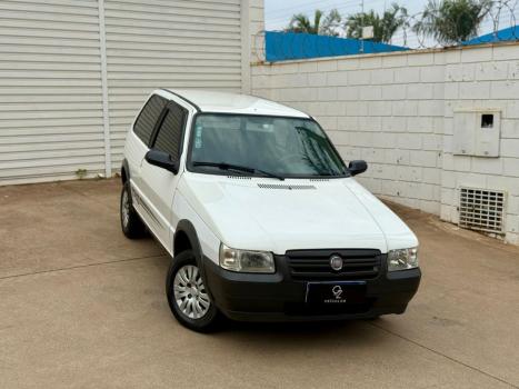 FIAT Uno 1.0 MILLE ECONOMY CELEBRATION, Foto 2