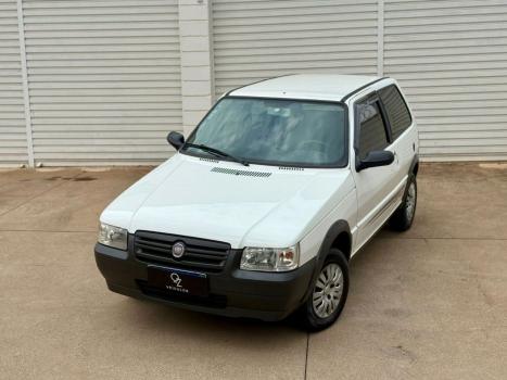 FIAT Uno 1.0 MILLE ECONOMY CELEBRATION, Foto 3