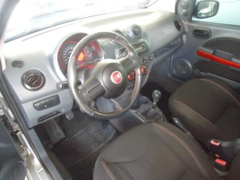 FIAT Uno 1.4 4P FLEX SPORTING, Foto 4