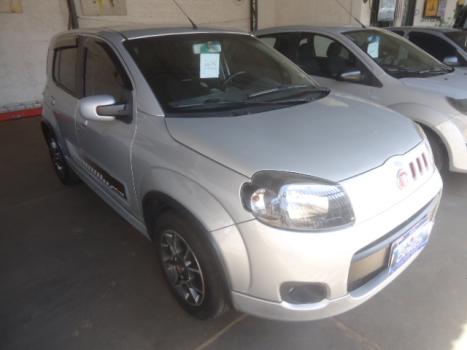 FIAT Uno 1.4 4P FLEX SPORTING, Foto 2