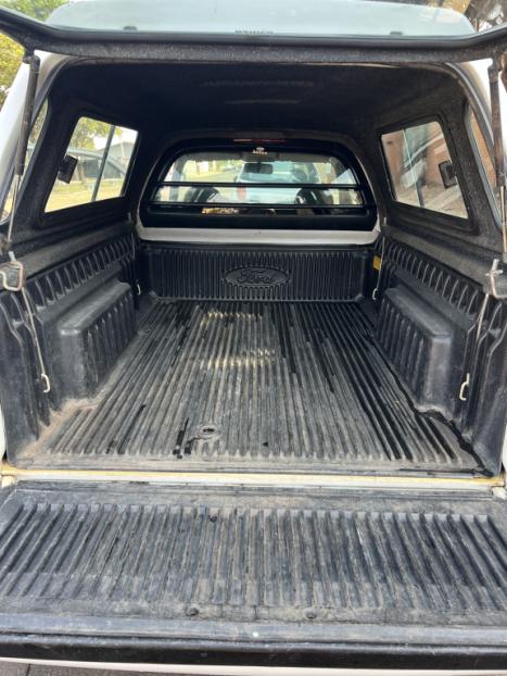 FORD Courier 1.6 FLEX L, Foto 9