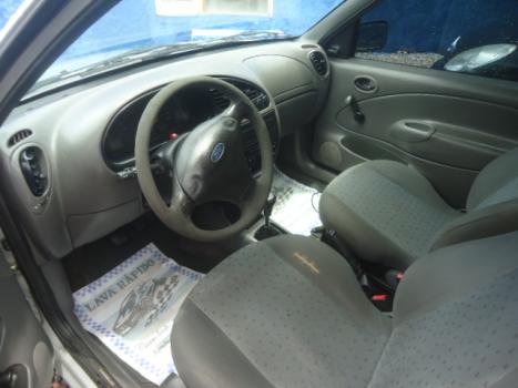 FORD Courier 1.6 L, Foto 3