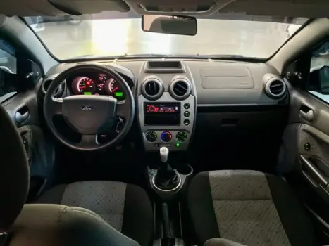 FORD Fiesta Hatch 1.0 4P SE PLUS FLEX, Foto 5