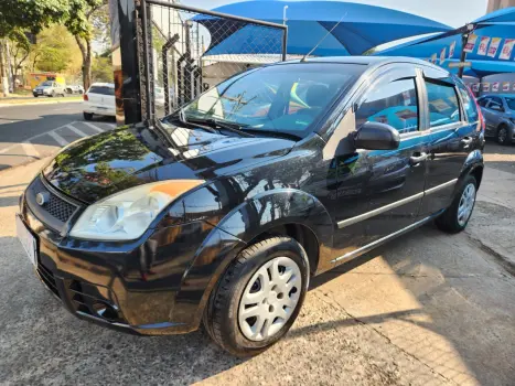 FORD Fiesta Hatch 1.6 4P FLEX, Foto 2