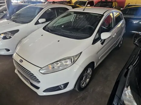 FORD Fiesta Hatch 1.6 16V 4P FLEX SE POWERSHIFT AUTOMTICO, Foto 2