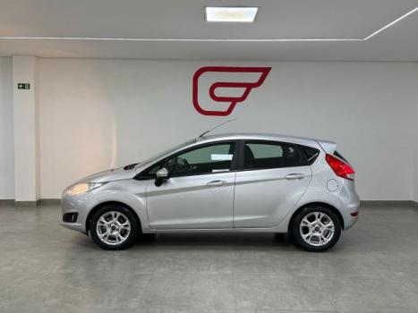 FORD Fiesta Hatch 1.6 16V 4P FLEX SE POWERSHIFT AUTOMTICO, Foto 4