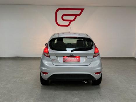 FORD Fiesta Hatch 1.6 16V 4P FLEX SE POWERSHIFT AUTOMTICO, Foto 16