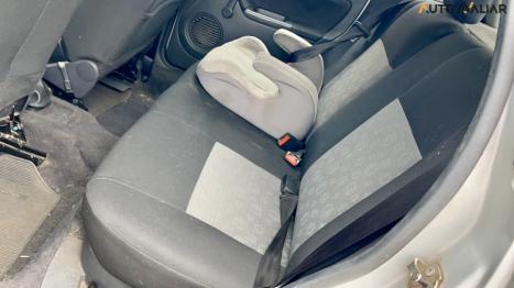 FORD Fiesta Hatch 1.0 4P FLEX, Foto 8