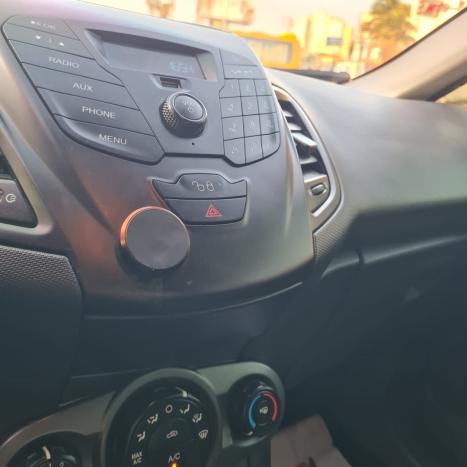 FORD Fiesta Hatch 1.5 16V 4P S FLEX, Foto 10