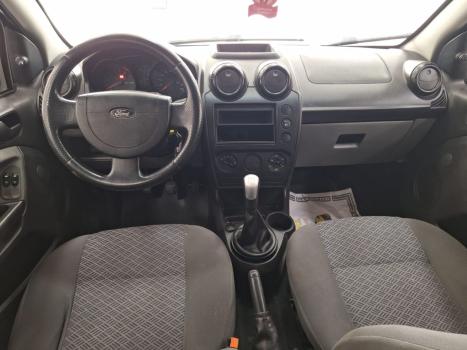 FORD Fiesta Hatch 1.0, Foto 6