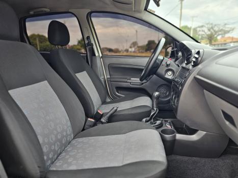 FORD Fiesta Hatch 1.0 4P FLEX, Foto 8