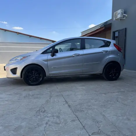 FORD Fiesta Hatch 1.6 16V 4P SE FLEX, Foto 4