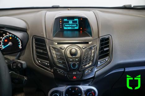 FORD Fiesta Hatch 1.6 16V 4P FLEX SE POWERSHIFT AUTOMTICO, Foto 9