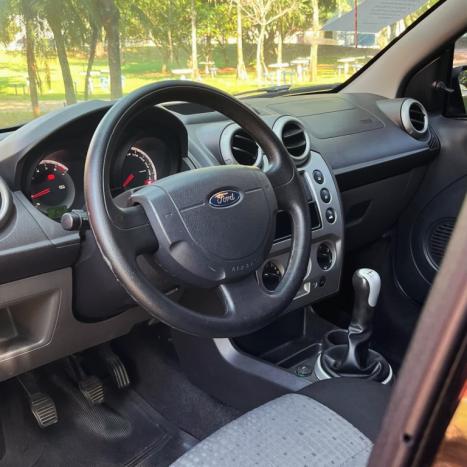 FORD Fiesta Sedan 1.6 16V 4P SE FLEX, Foto 6
