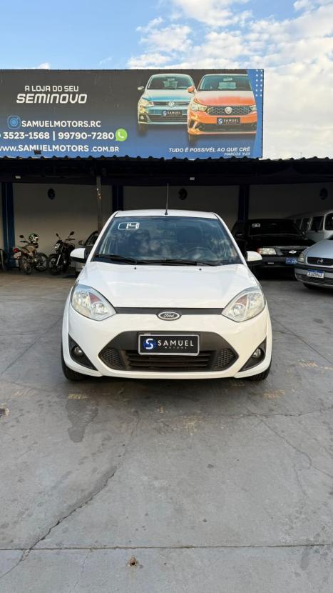 FORD Fiesta Sedan 1.6 4P ROCAM FLEX, Foto 2