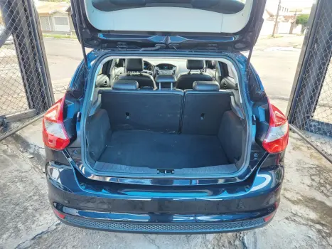 FORD Focus Hatch 1.6 16V 4P FLEX S POWERSHIFT AUTOMTICO, Foto 10