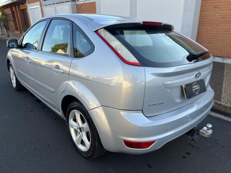 FORD Focus Hatch 1.6 16V 4P SE PLUS FLEX, Foto 5