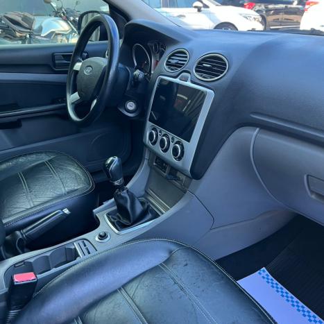 FORD Focus Hatch 1.6 4P, Foto 7