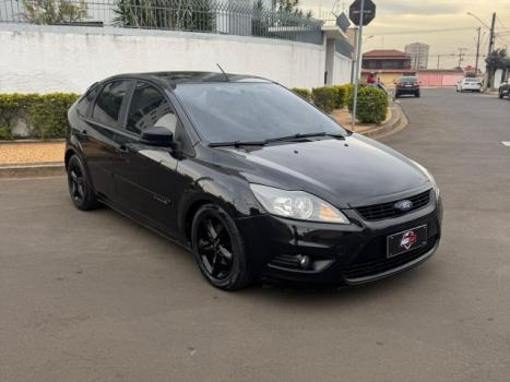 FORD Focus Hatch 1.6 4P GLX, Foto 3
