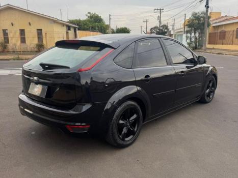FORD Focus Hatch 1.6 4P GLX, Foto 7