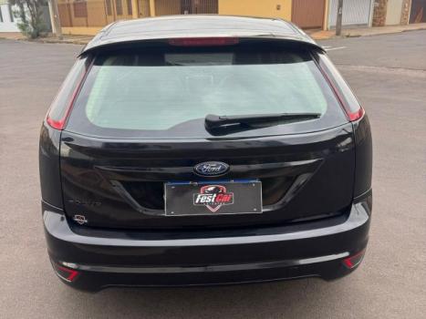 FORD Focus Hatch 1.6 4P GLX, Foto 8