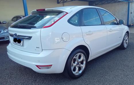 FORD Focus Hatch 2.0 16V 4P TITANIUM PLUS FLEX, Foto 4