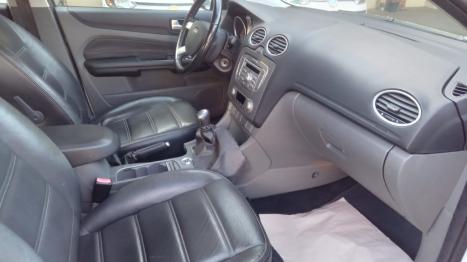 FORD Focus Hatch 2.0 16V 4P TITANIUM PLUS FLEX, Foto 5