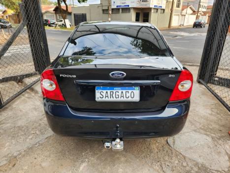 FORD Focus Sedan 2.0 16V 4P GLX FLEX, Foto 6