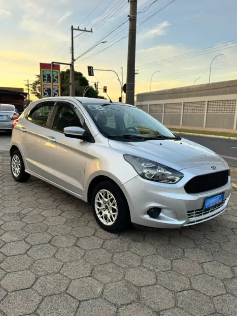 FORD Ka Hatch 1.0 12V 4P TI-VCT SE FLEX, Foto 3