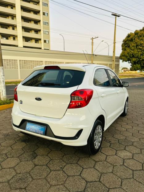 FORD Ka Hatch 1.5 12V 4P TI-VCT SE FLEX, Foto 4