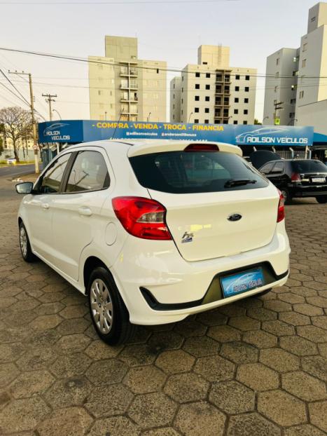 FORD Ka Hatch 1.5 12V 4P TI-VCT SE FLEX, Foto 6