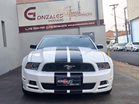 FORD Mustang 3.7 V6 24V COUP AUTOMTICO, Foto 2