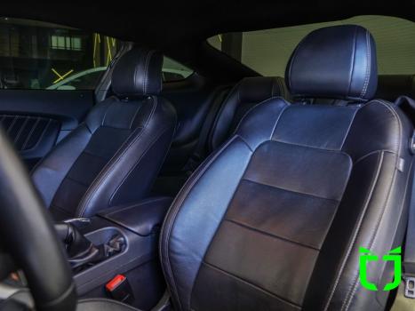FORD Mustang 5.0 V8 24V GT PREMIUM COUP, Foto 25