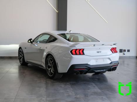 FORD Mustang 5.0 V8 32V GT COUP, Foto 5