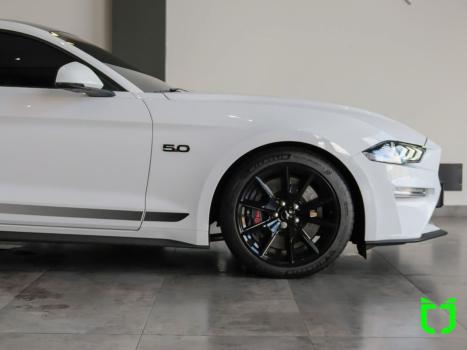 FORD Mustang , Foto 9