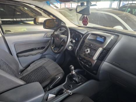 FORD Ranger 2.2 16V XLS DIESEL CABINE DUPLA, Foto 6