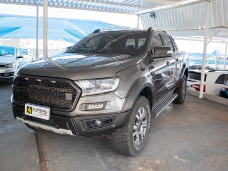 FORD Ranger 3.2 20V CABINE DUPLA 4X4 LIMITED TURBO DIESEL AUTOMTICO, Foto 2