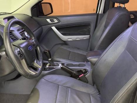 FORD Ranger 3.2 20V CABINE DUPLA 4X4 LIMITED TURBO DIESEL AUTOMTICO, Foto 5
