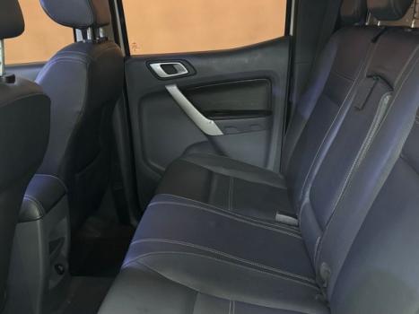 FORD Ranger 3.2 20V CABINE DUPLA 4X4 LIMITED TURBO DIESEL AUTOMTICO, Foto 14